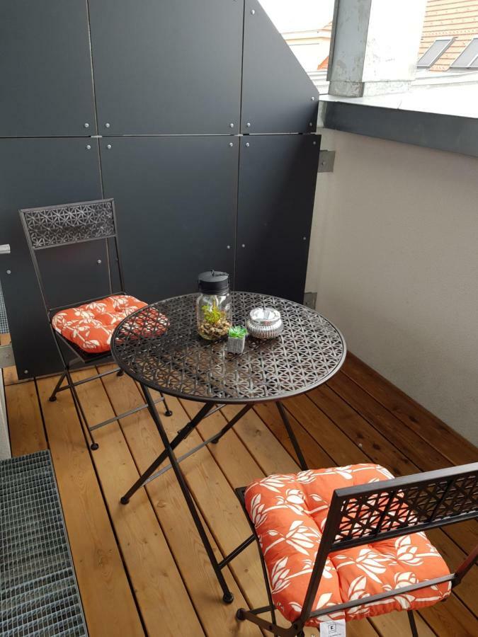 Tina'S Apartment Vienna Luaran gambar